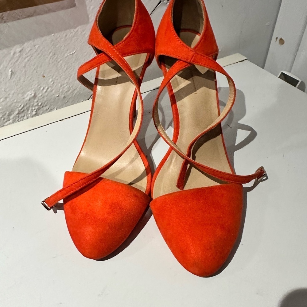 Zara Basic Strappy Orange Women's Heels/Pumps Size 39 - Picture 2 of 4
